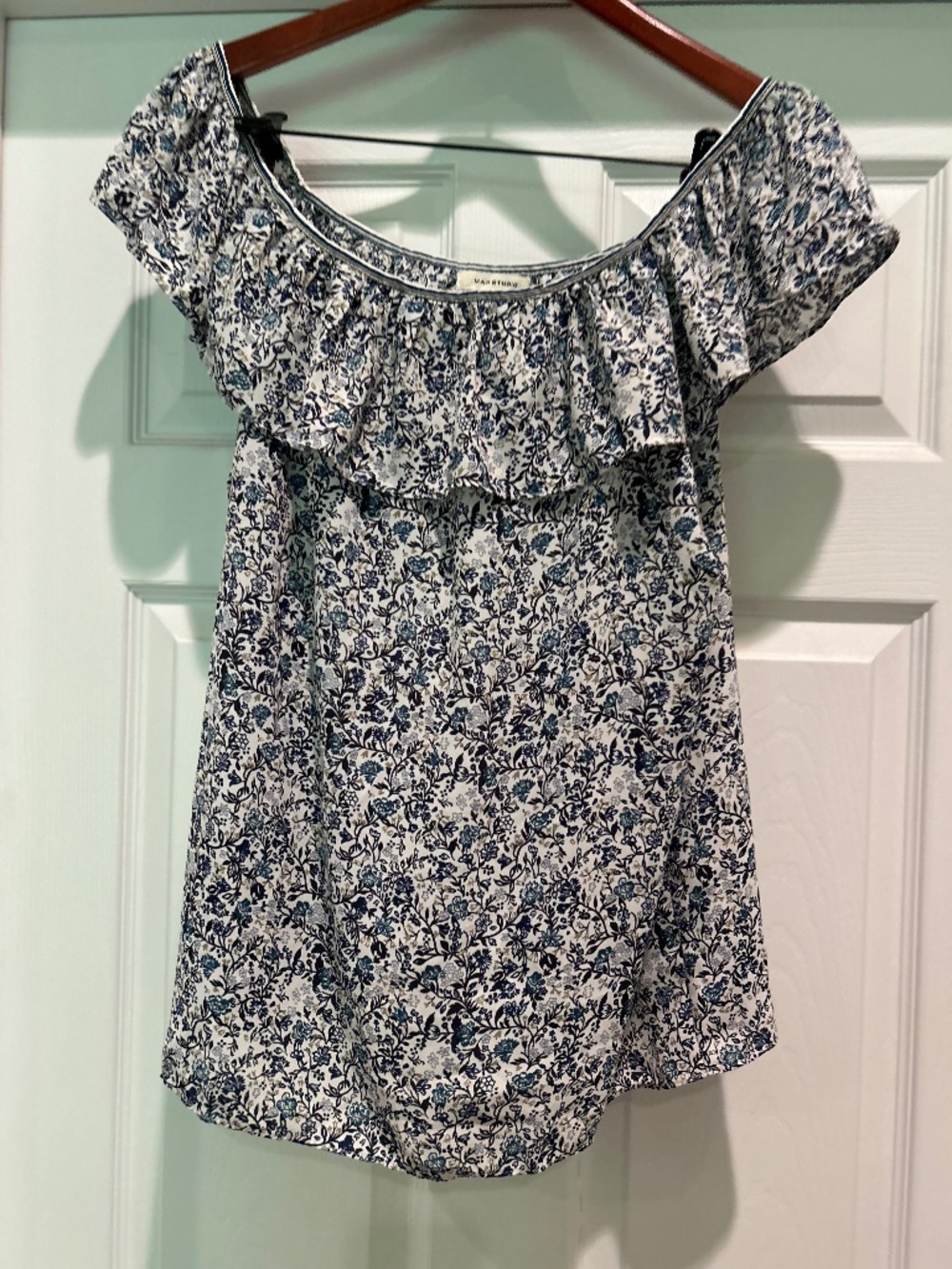 Max Studio Blue Floral Off the shoulder Boat neck Ruffle L